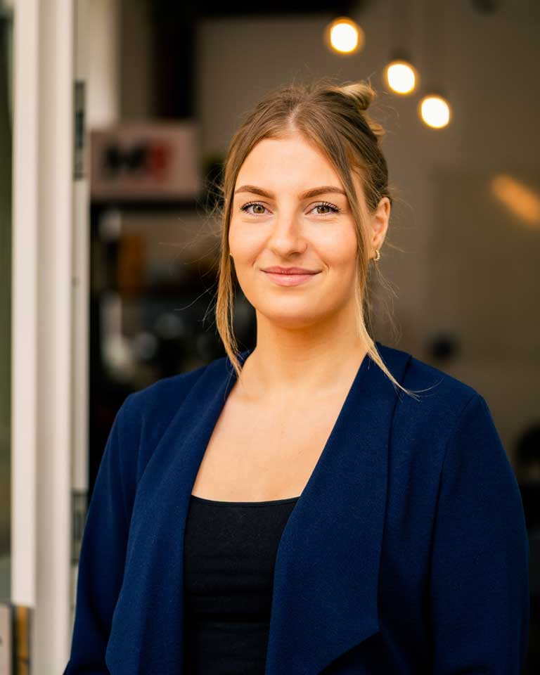 Julia-Lautenschlaeger-Gera-mediarecruiting-mitarbeitergewinnung-personalmarketing